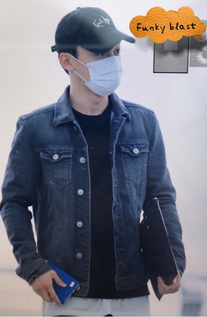 160408 인천공항 CHEN #4YearsWithEXO 어제도 오늘도 내일도 그리고 언제나 네가 행복하길👋🏻