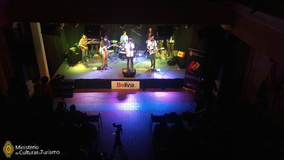 CulturasBolivia's tweet photo. #PranaReggae en #PalacioChico siga el concierto por @TvCulturas @RadioCulturasBo https://t.co/vXagRXtnCV