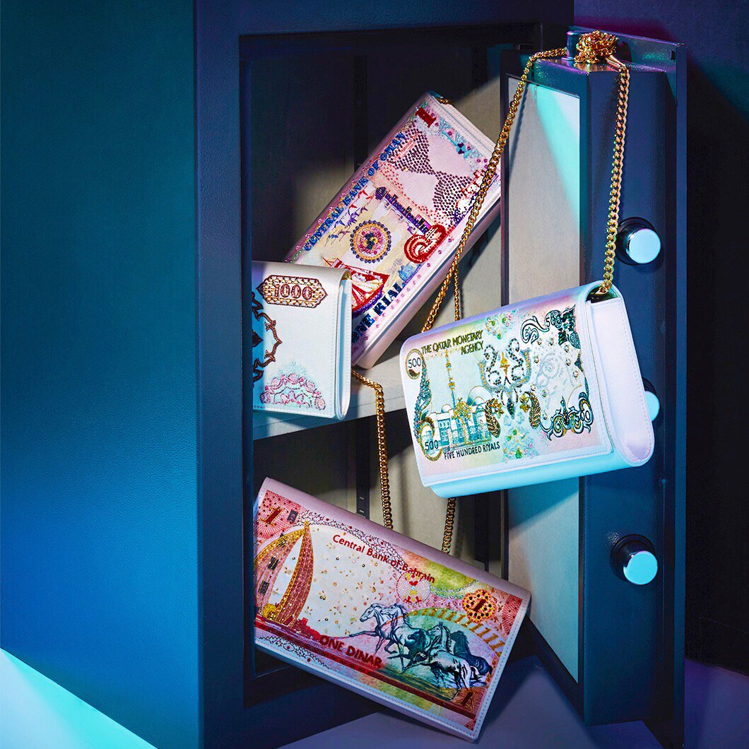 modaoperandi's tweet photo. Hey there #moneybags! #PreO the exclusive @preciouslyparis cash #clutches now! #MadeForModa https://t.co/I2bPj6P689 https://t.co/3PqPRl3hce