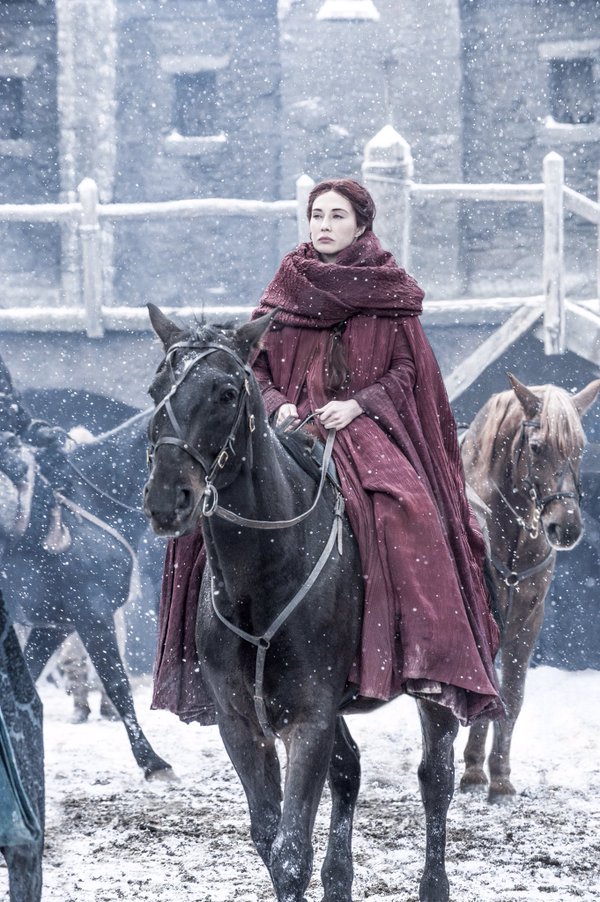 juegotronosplus's tweet photo. Título original del primer episodio de la T6 de #JuegodeTronos: 'The Red Woman'. #VivePoniente @canalplusseries https://t.co/RwEWQlRj0d