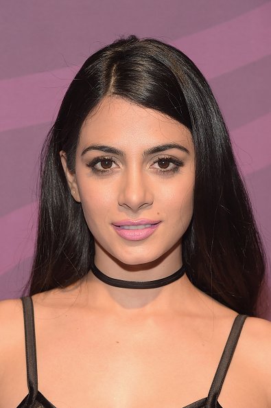 EmeraudeBR's tweet photo. [MQ] @EmeraudeToubia no #FreeformUpfronts! #1 https://t.co/ld8RuHM0SR