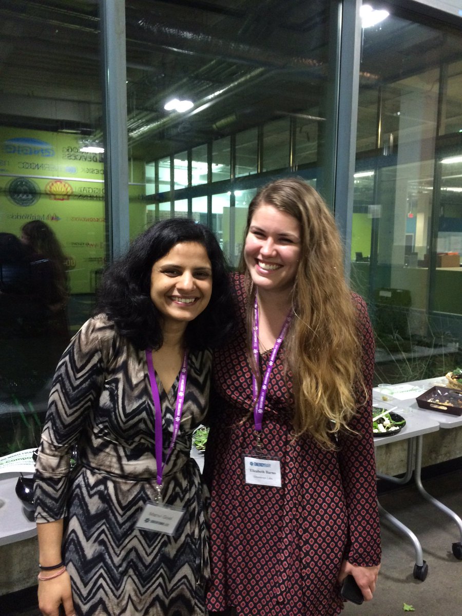 EmilyLReichert's tweet photo. Amazing evening @GreentownLabs - #EnergyBar and #PROPELprogram celebrating startup achievements! Congrats @manviji! https://t.co/MjGCjhp7ZO