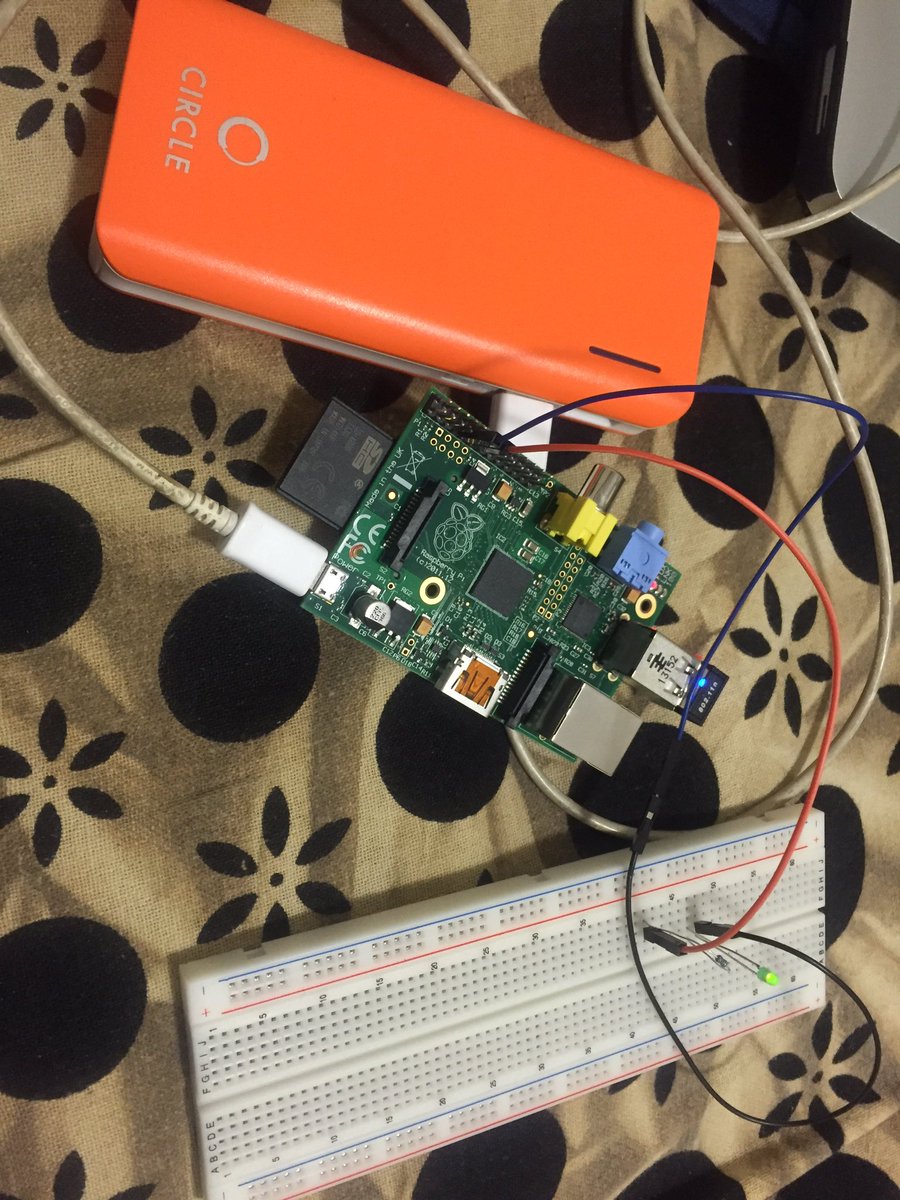 kheniparth's tweet image. First project of #RaspberryPi #PHP #ApacheServer #LED