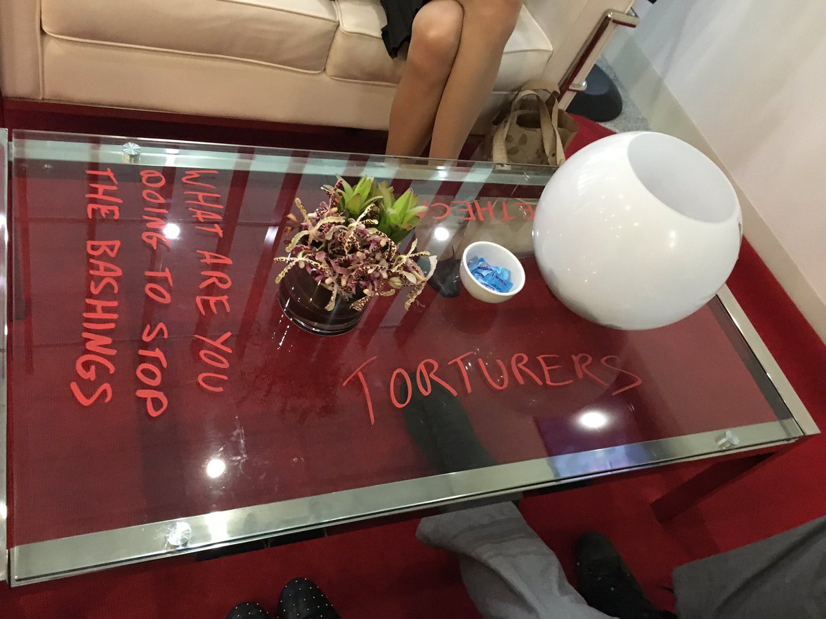 akaWACA's tweet image. Even the police don't like #WilsonSecurity so while we wait please tweet at us questions for their staff #refugees