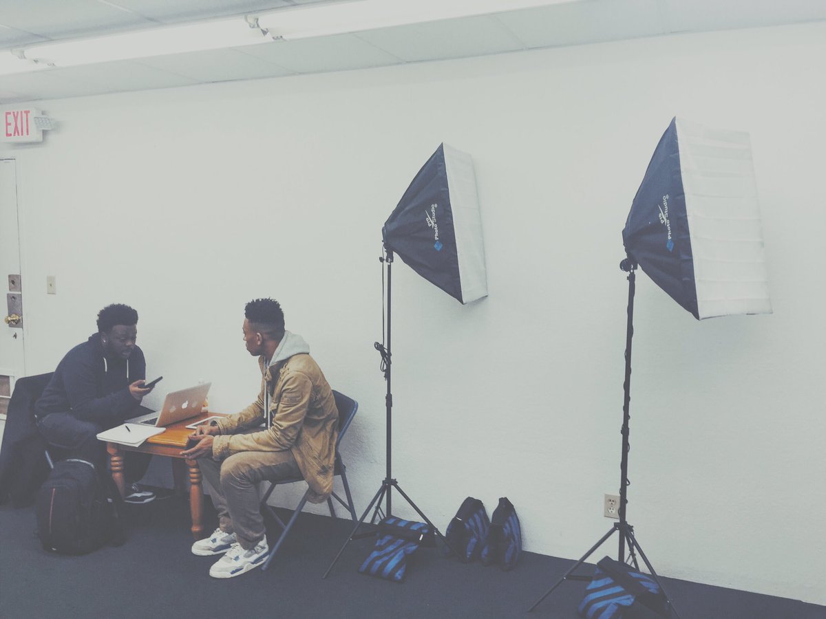 Mission10Eleven's tweet photo. The vibe is always good to us on Thursdays at @formula2035.󾔿󾓯 https://t.co/VwXCi7ZIJ4 https://t.co/UR5GsJNJbT