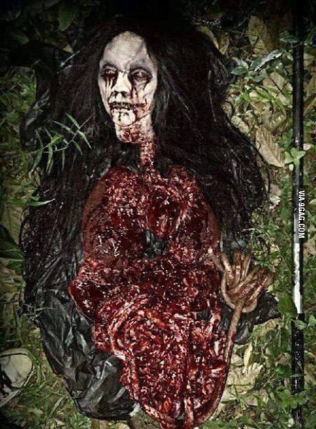 Satellinet's tweet photo. PENANGGAL(malaysian ghost) https://t.co/aJ9WsL2WpD