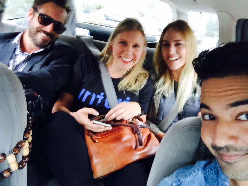 TheSanjayAnand's tweet image. On the way to delight our accountants in Bondi! #Design4Delight #innovationcatalyst #intuitlifeaAU