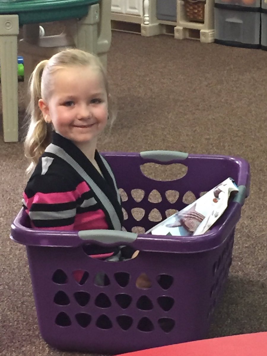 LinzkMrs's tweet image. Reading and writing! @CSEROCORI #cse2028 #csestrong