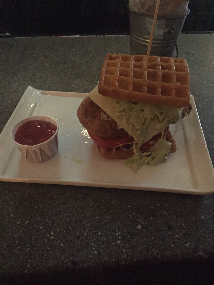 jpineau's tweet photo. || #noshkitchenbar does it again || fried chicken sammich || @eggo waffles as the bun || major π || #eatlocal || https://t.co/vh3wBFpwXN