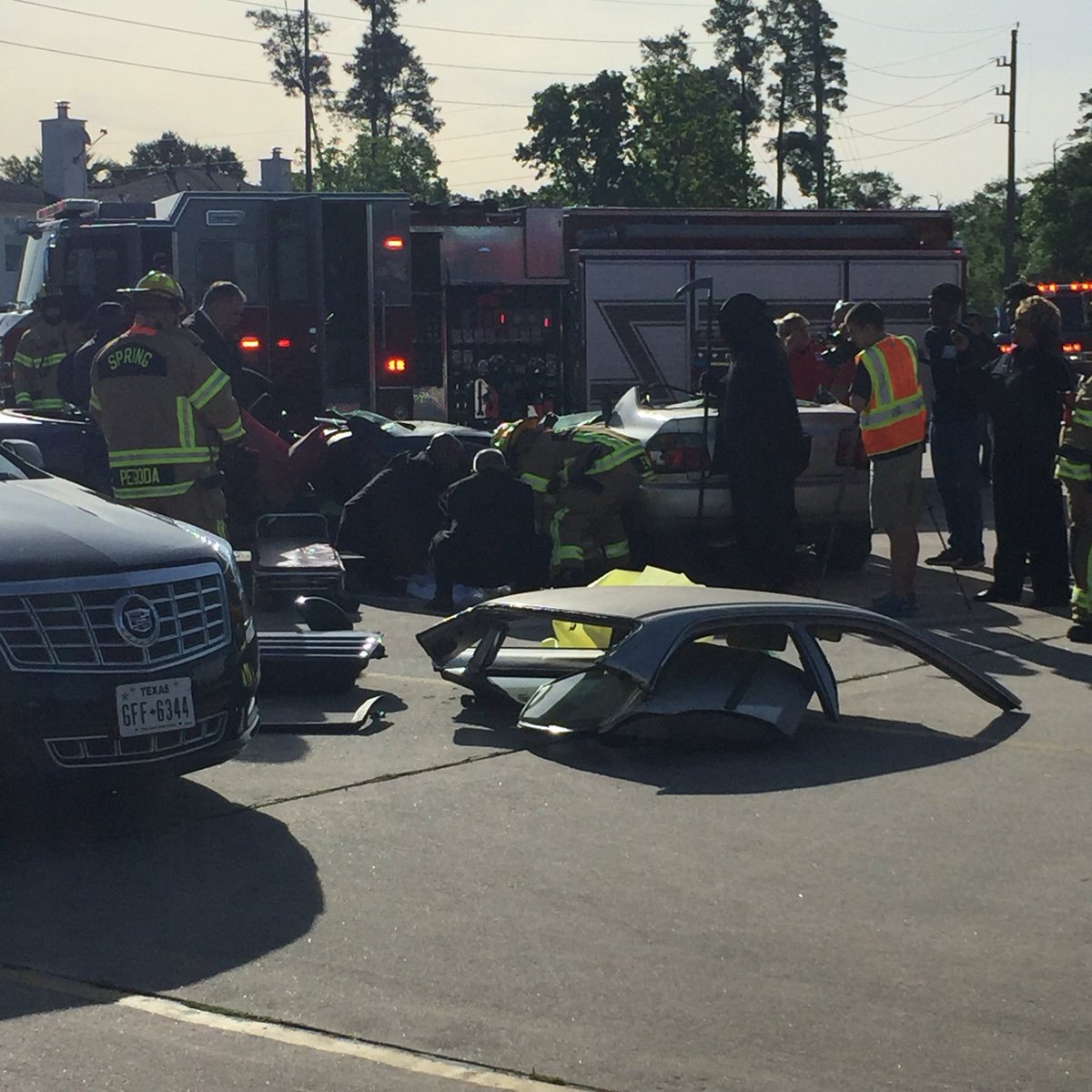 SHSCCC1's tweet photo. Shattered dreams at SHS. Don't drink &amp; drive @mo2v8ion @SPRINGHIGHLIONS @stucolions #believeinspring @dewandar https://t.co/A4QvwgeiXQ