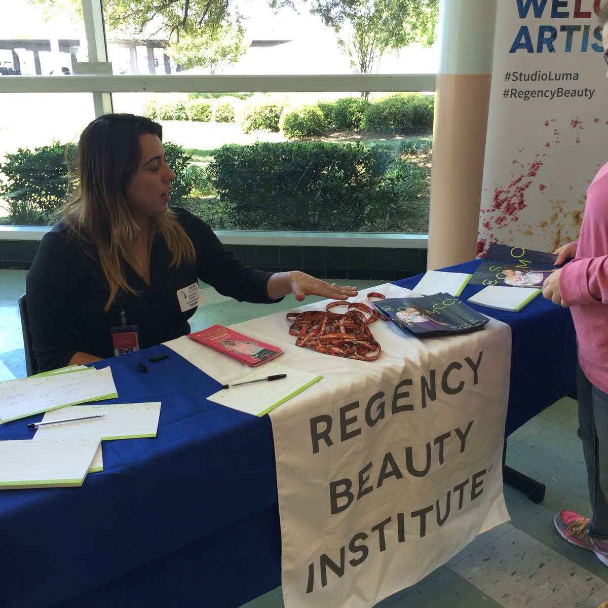 SHSCCC1's tweet photo. Thank you Regency Beauty Institute for coming to Spring High today! @SPRINGHIGHLIONS @mo2v8ion #believeinspring https://t.co/8HPMr5TVSW