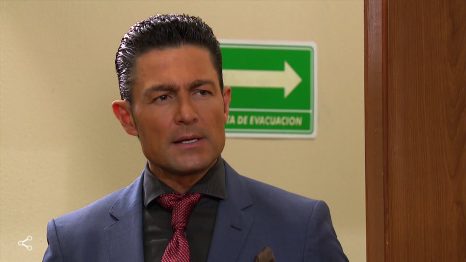 cami_lferco's tweet photo. @Pasion_Poder super lista para #Cap134 #FinalPasiónyPoder #YoSoyGómezLuna @SOTOCOLUNGUEROJ @ferteamx @ARACELY9375 😢😢 https://t.co/2QAUOEarEr