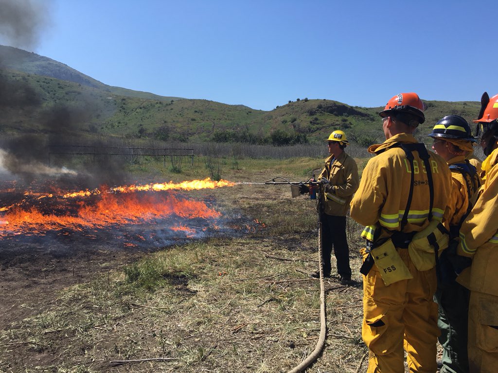 DebraGreeneNews's tweet image. In case you missed it, my @KCLUlive story on #FireExplorers in #VenturaCounty: kclu.org/post/young-peo… @OxnardFire