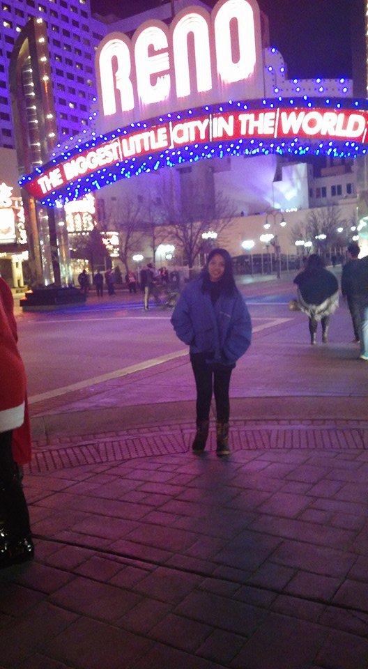 sollflores's tweet photo. #snowTravel #RenoTahoe #happy #donner https://t.co/Xdby4iJ0XQ