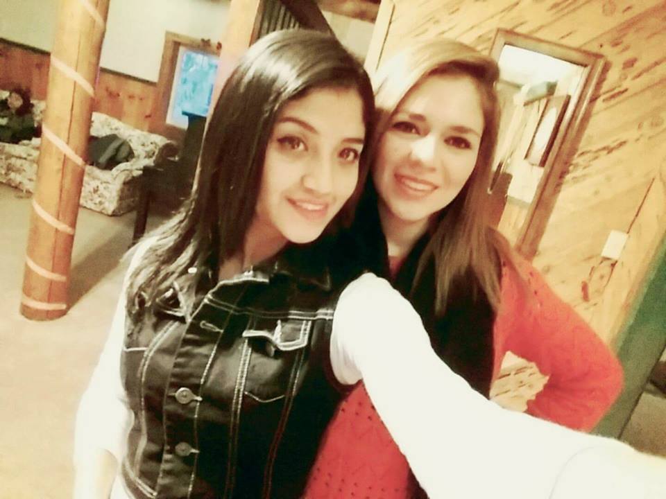 sollflores's tweet photo. #friends #blonda #california #happybithdaytome https://t.co/PTANzIW4yo