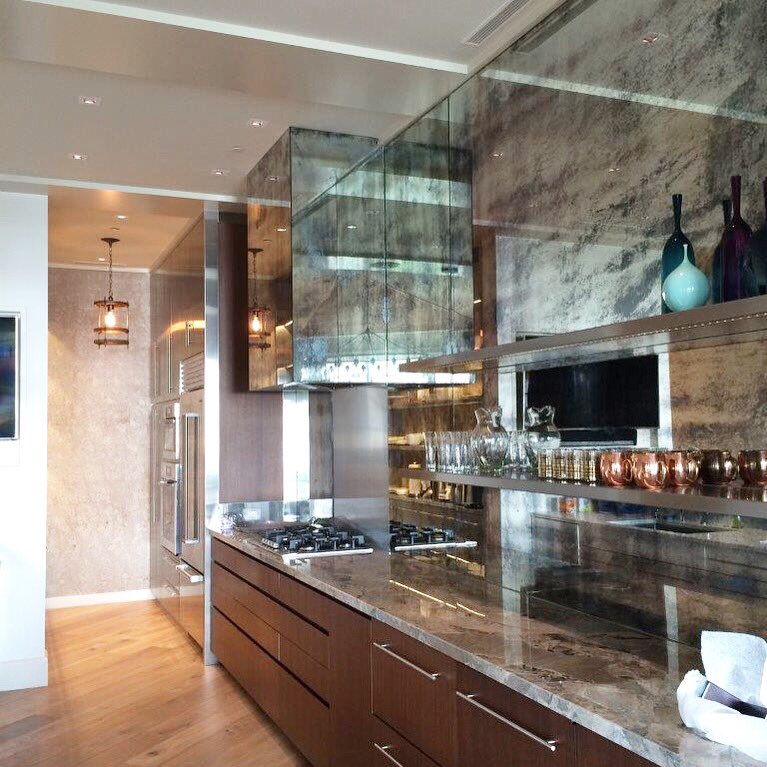 luxeandlucid's tweet photo. how #huntleycodesign does #kitchens // #modern #interiordesign #sleek #functionalandsexy https://t.co/SadFIagBgX