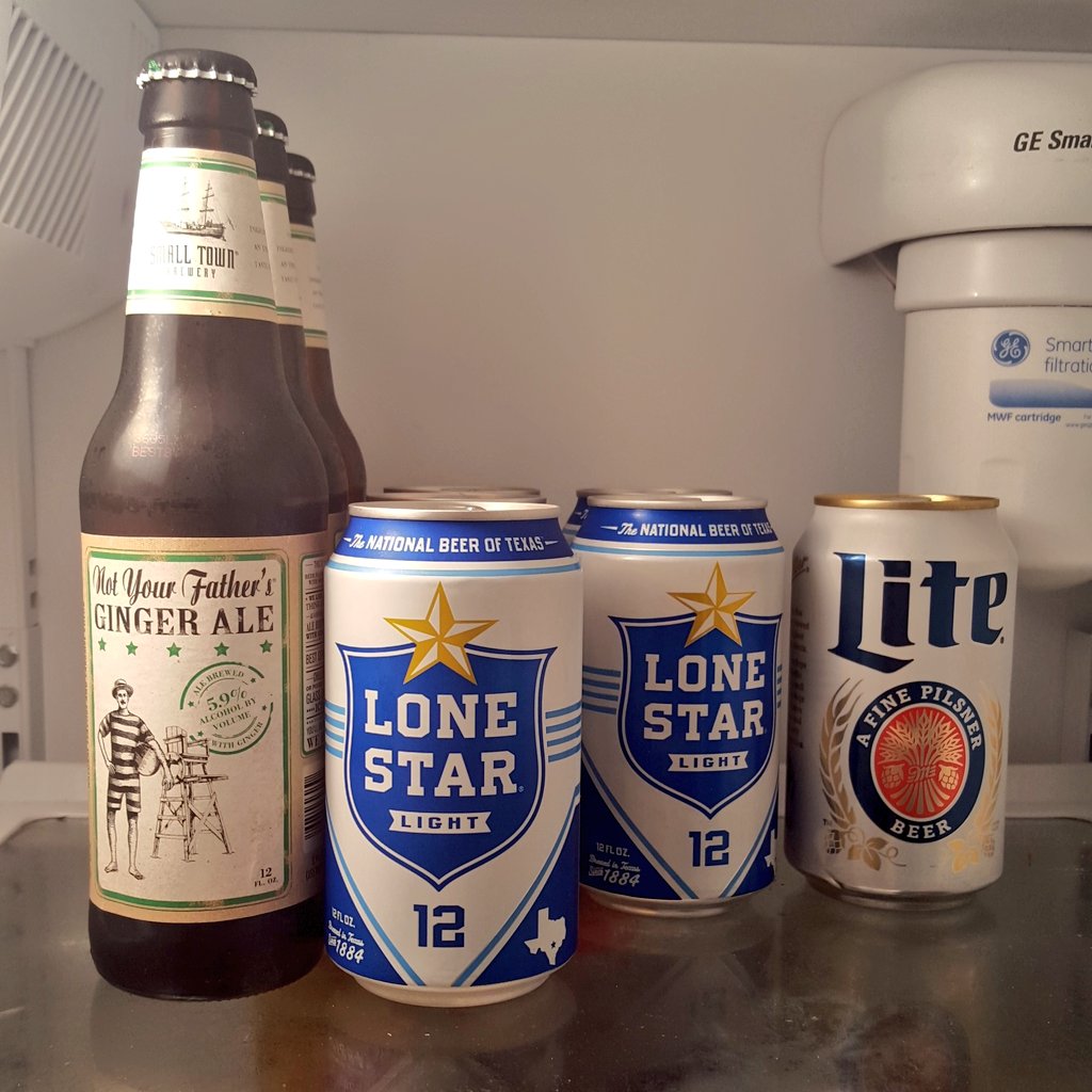 outonthepatio's tweet photo. The cheapest beer I'll drink. That's @Alyssadelphia7's Lite beer. #RodeoBeer @Bobby_Fleck @tfbrad015 https://t.co/h8vOSpQCal