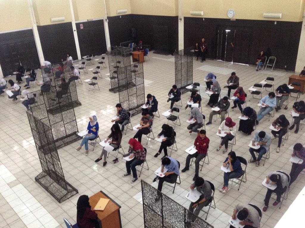 Writing Competition "GROW" 8april2016. Semangaaaat!!! #GROW2016 #BITE !!!