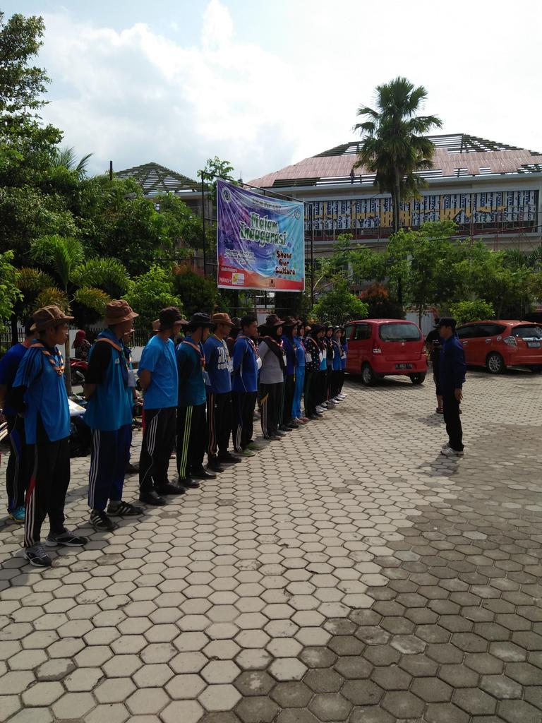 Pelepasan Acara Diklat Lapangan dan Pelantikan adat RDTBK <a href="/Pramuka_UNP/">Pramuka UNP</a> ,,, arahan dari kak <a href="/ihsanul_ahsas/">@ihsan_ahsas</a>