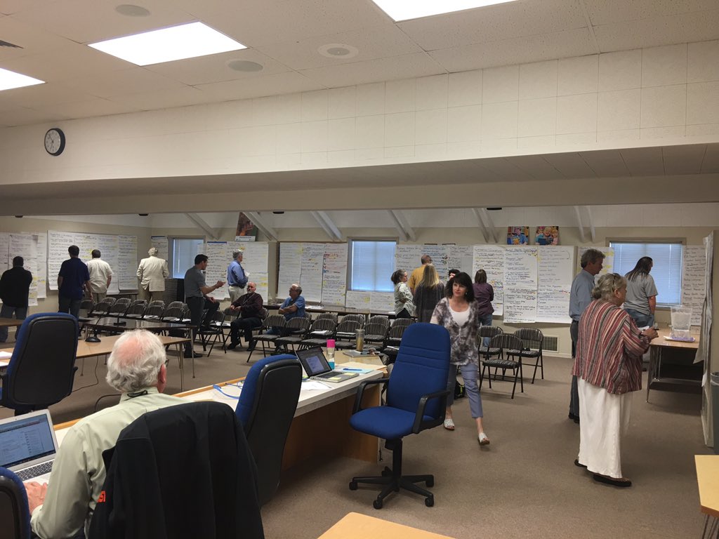 SpringfieldPS's tweet image. Budget Advisory Committee takes in staff lists of ways to reinvest in district. #InstructionalCore