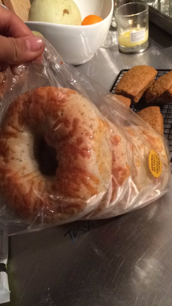 sayanladhani_'s tweet photo. @bagelsforlyfe guess what I'm having for lunch tmo!! https://t.co/JrlNgIwWTb