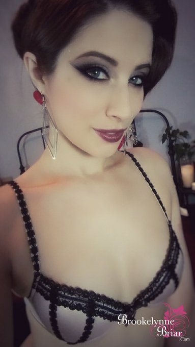 I'm jumping on https://t.co/9nuFR0K6nP for a little bit.  Pvt shows only $4.99/min  Cum play 😉😚 #tmblr<a href="/tag/tmblr"class="tags"><span>#tmblr</span></a>