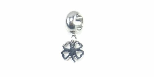 The_CharmedBead's tweet photo. Clover Charm Bead, Charm Bracelet Bead, Stainless Steel Charm,… https://t.co/bWTZkH498X #pandorastyle #LargeHoleBead https://t.co/gMX2OrdLwk