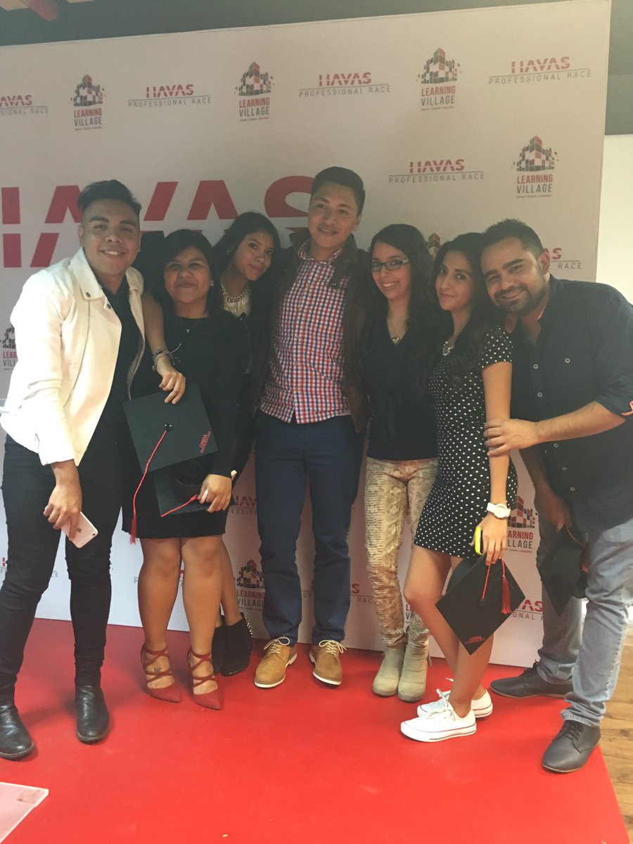 FerreroWho's tweet photo. Los quiero 💜 #graduhavas @TalentoHavasMex https://t.co/WajzU2l6BB