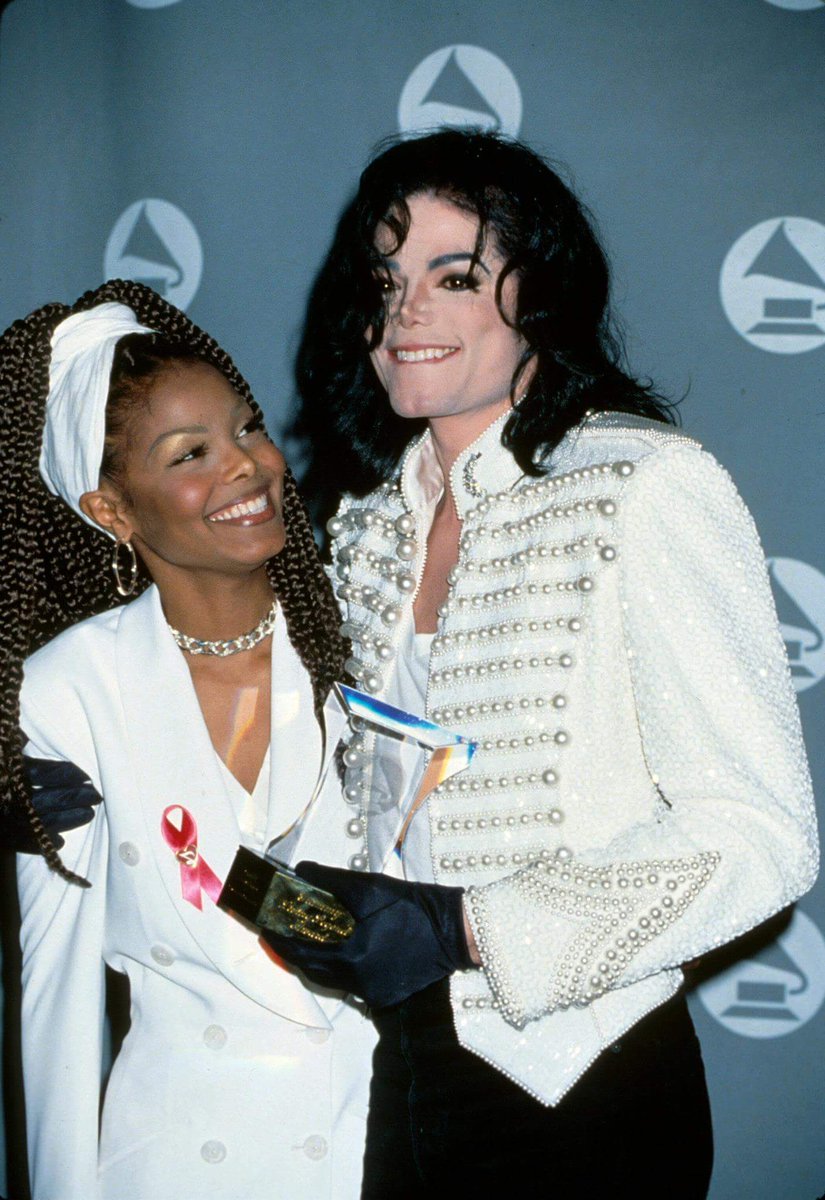 kimberlyvelasc7's tweet photo. Congratulations To Janet And Her Husband, Your In My Prayers💜💜💜💜💜💜💜💜 https://t.co/wWD5QTm5jY