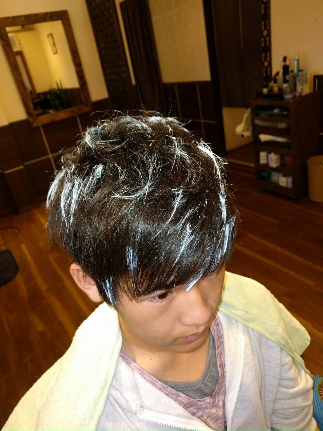 Sunny S Powers シルバーワックスでメッシュっぽくセット アシスタント 正木涼平 T Co Xohrmktoag Twitter