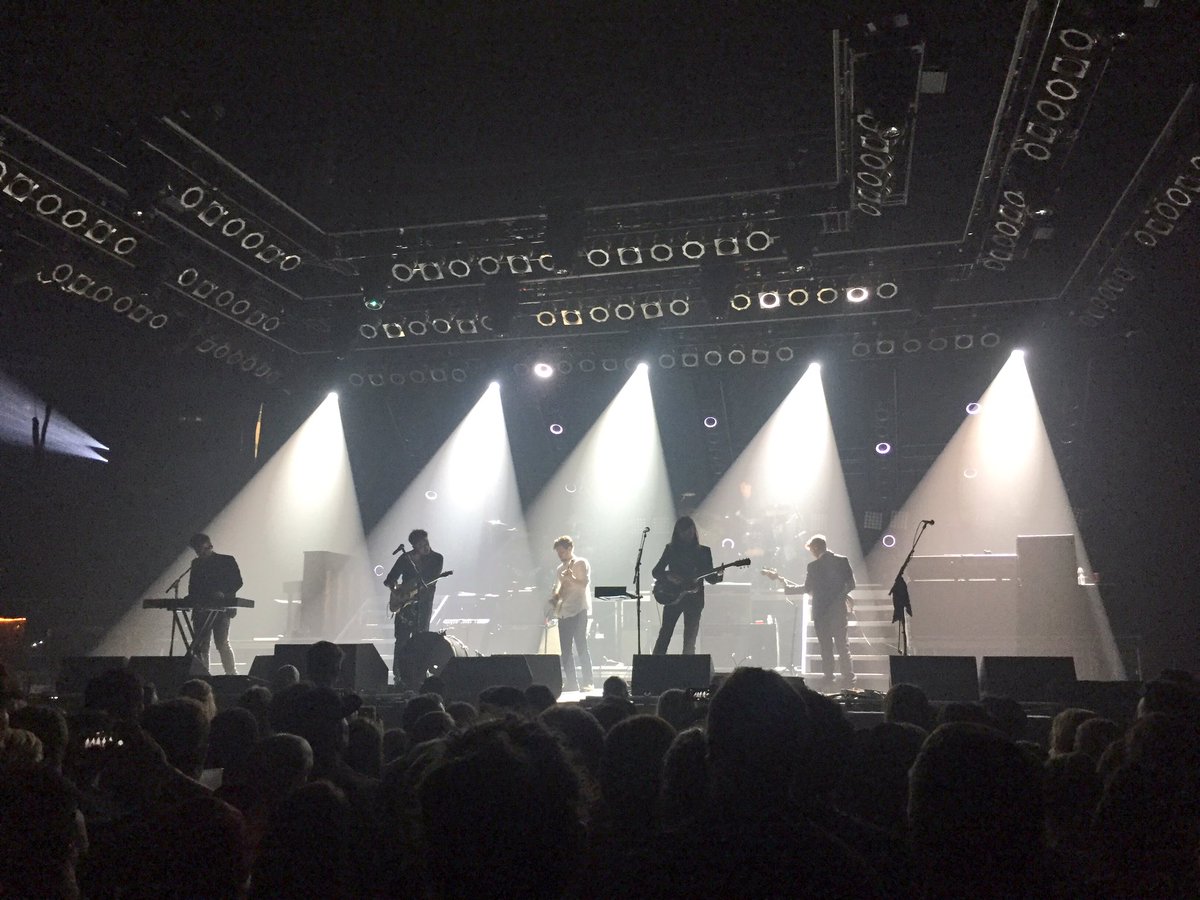 AllyRaeN's tweet photo. Mumford was incrediblllllll https://t.co/SDIcbIPr8T