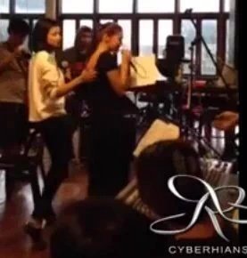mackerman9898's tweet photo. "@freezepipes: May mga bagay tlga na di nagbabago π
#RaStroBackInEachOthersArms https://t.co/IFjFd5khk1"