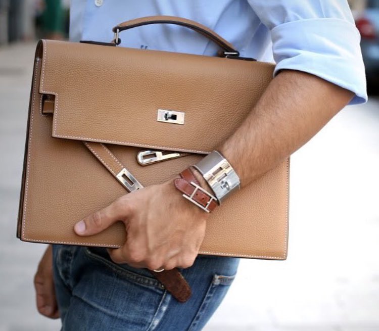 addictochic's tweet photo. #kellyhermes #addictochic https://t.co/x44z9ty3j3