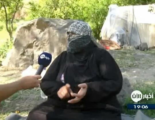 #حصري | عجوز سبعينية تصف ممارسات #داعش في #درعا alaan.tv/news/world-new…