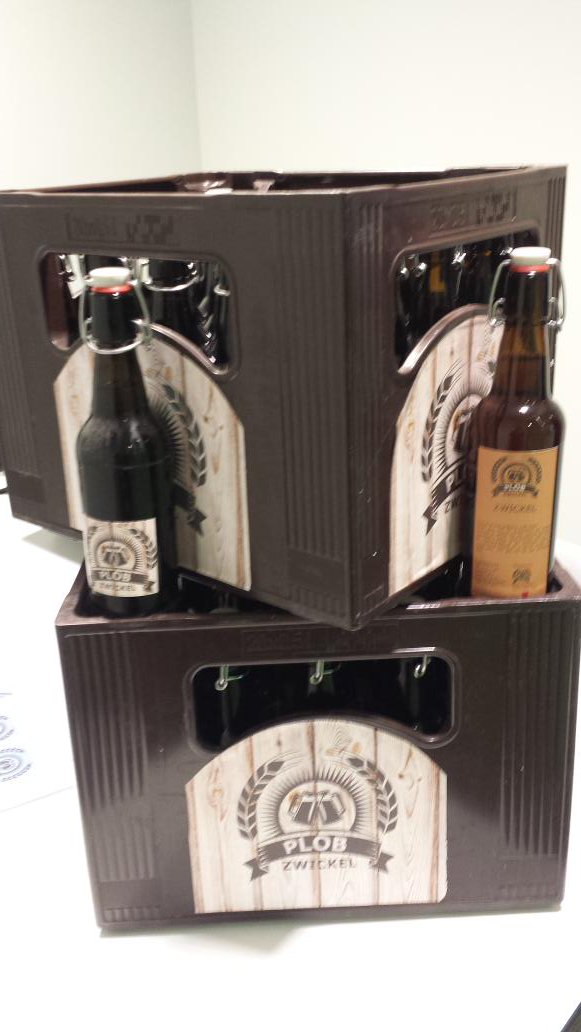 Plob_beer's tweet photo. Take a first peak at our anniversary beer. Expected to be served later in the afternoon. https://t.co/diKTU72cGv