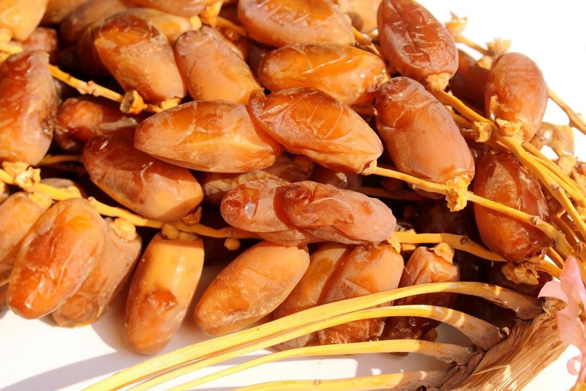 hcmg91's tweet photo. Chez HALAL CITY MARKET en ce moment : La datte sous toutes ses formes ! https://t.co/qs51vj4ogZ