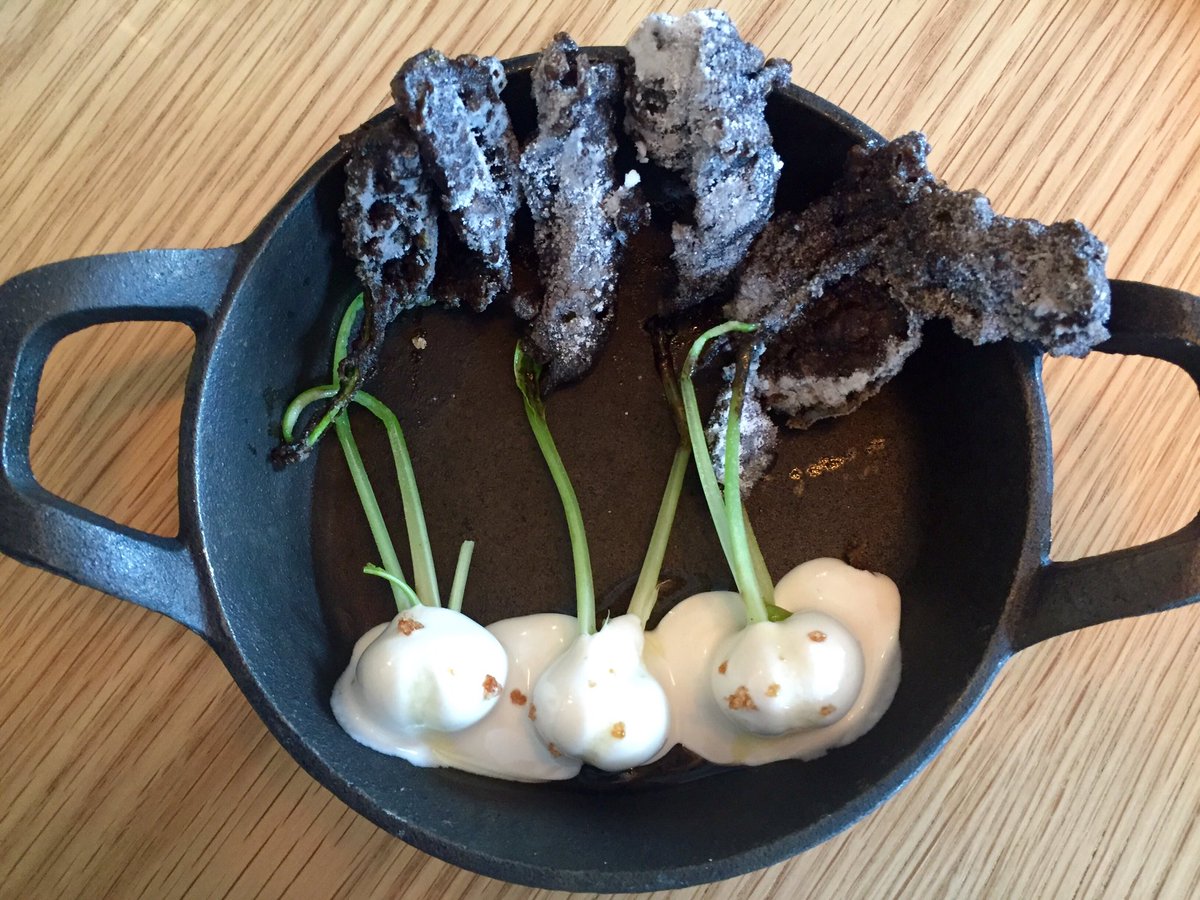 FoodOracle's tweet image. Delicious long lunch at Silvereye at @theoldclare One to watch @TheWorlds50Best #sydney