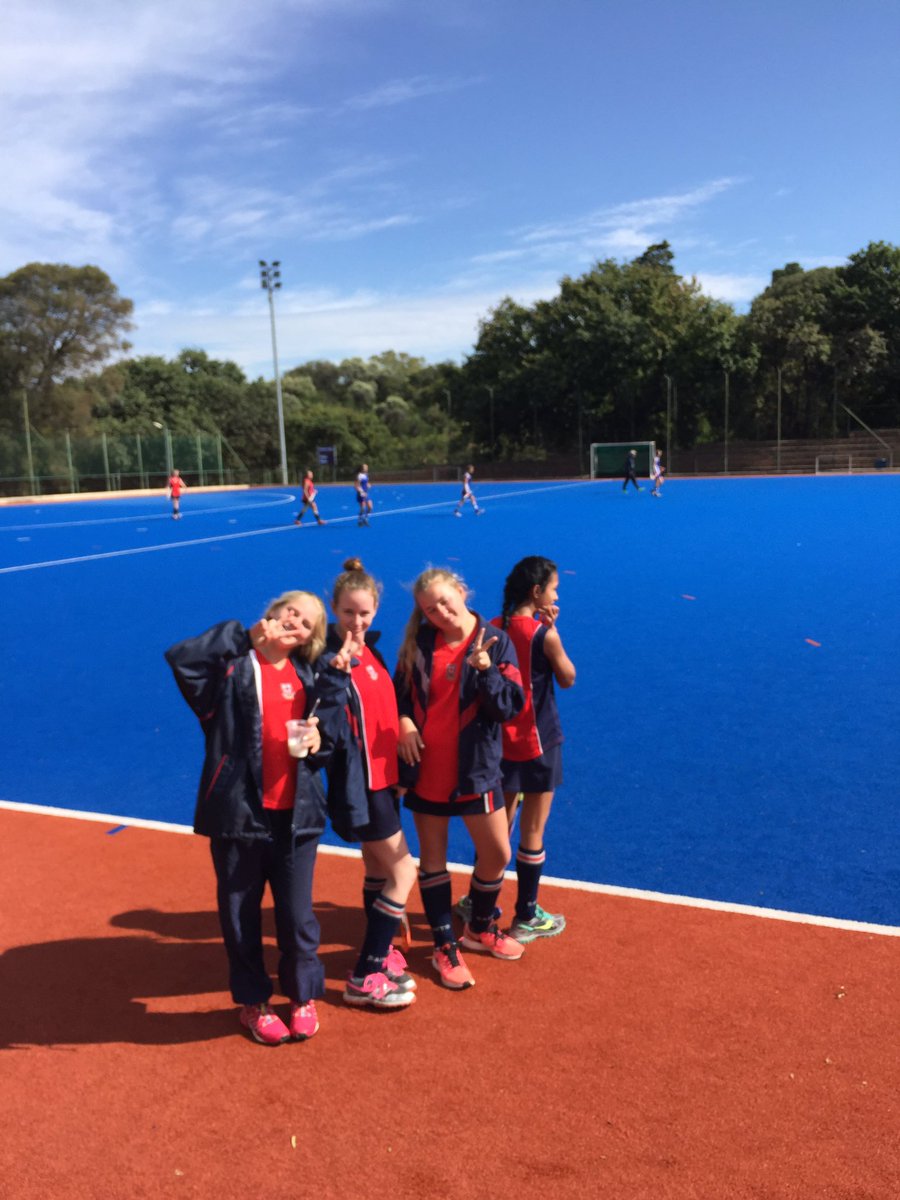 pierre10leroux's tweet photo. 4-0 up vs Affies @u14SSGCHockey @ststithians @SSGCspirit https://t.co/TfA2oGsuC7