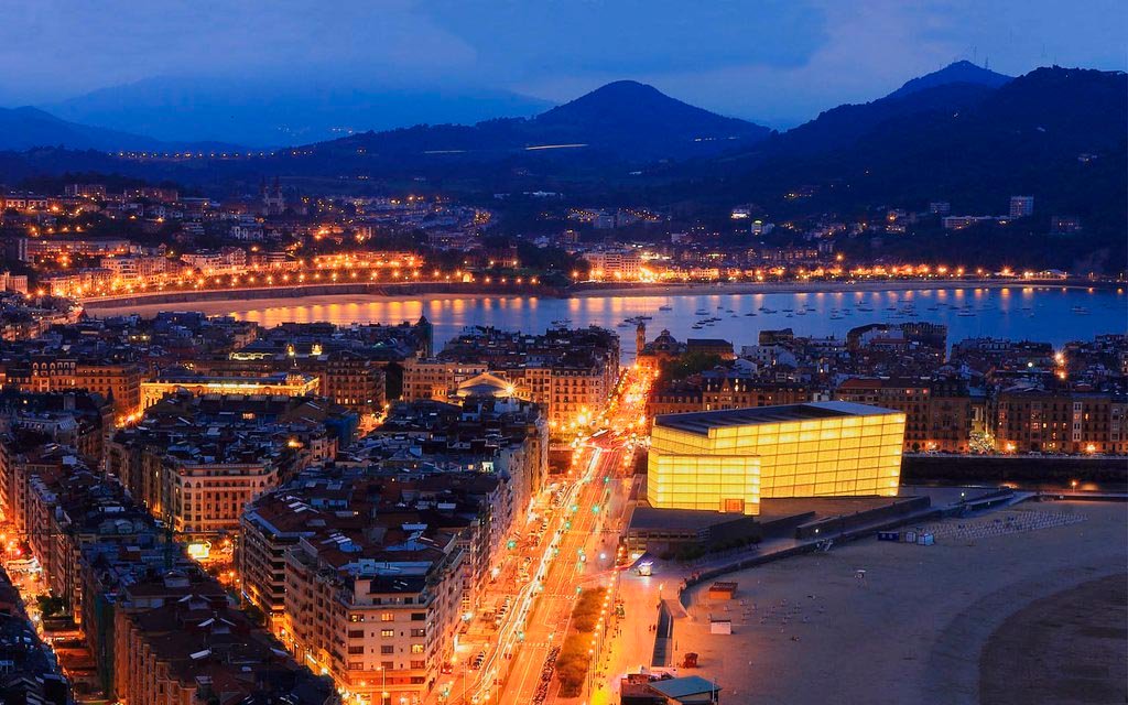 DSSTourism's tweet photo. Become "cultured" in San Sebastián!!10 events not to be missed in 2016 #vistispain ➞ https://t.co/uYoNulv6d4 @spain https://t.co/2cUwzD6RH8