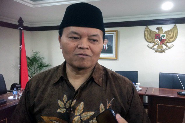 Zaskia Gotik jadi Duta Pancasila, Hidayat Nur Wahid: Ini Sebagai Ruang Tobat goo.gl/LDyw1V #DutaPancasila