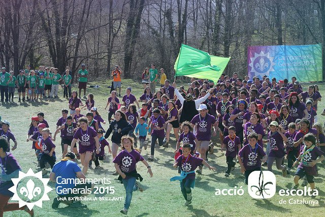 AccioEscolta's tweet photo. [RECULL DE FOTOS] Campaments Generals 2015, un any després! Ja us hi heu trobat? https://t.co/c07PQJ1XBU #somdecau https://t.co/Saaq5SgJbf