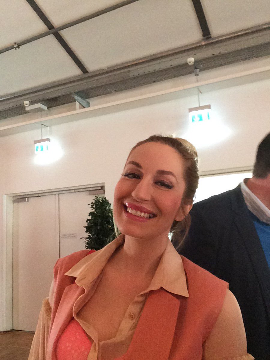 Nach der Show ist vor der Show <a href="/aprincesssdiary/">Elna zu Bentheim</a>