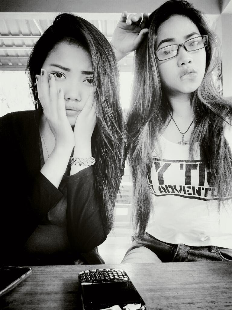 liemonshe's tweet photo. With jenniferkereh 👭 https://t.co/fVPSXKZ9au
