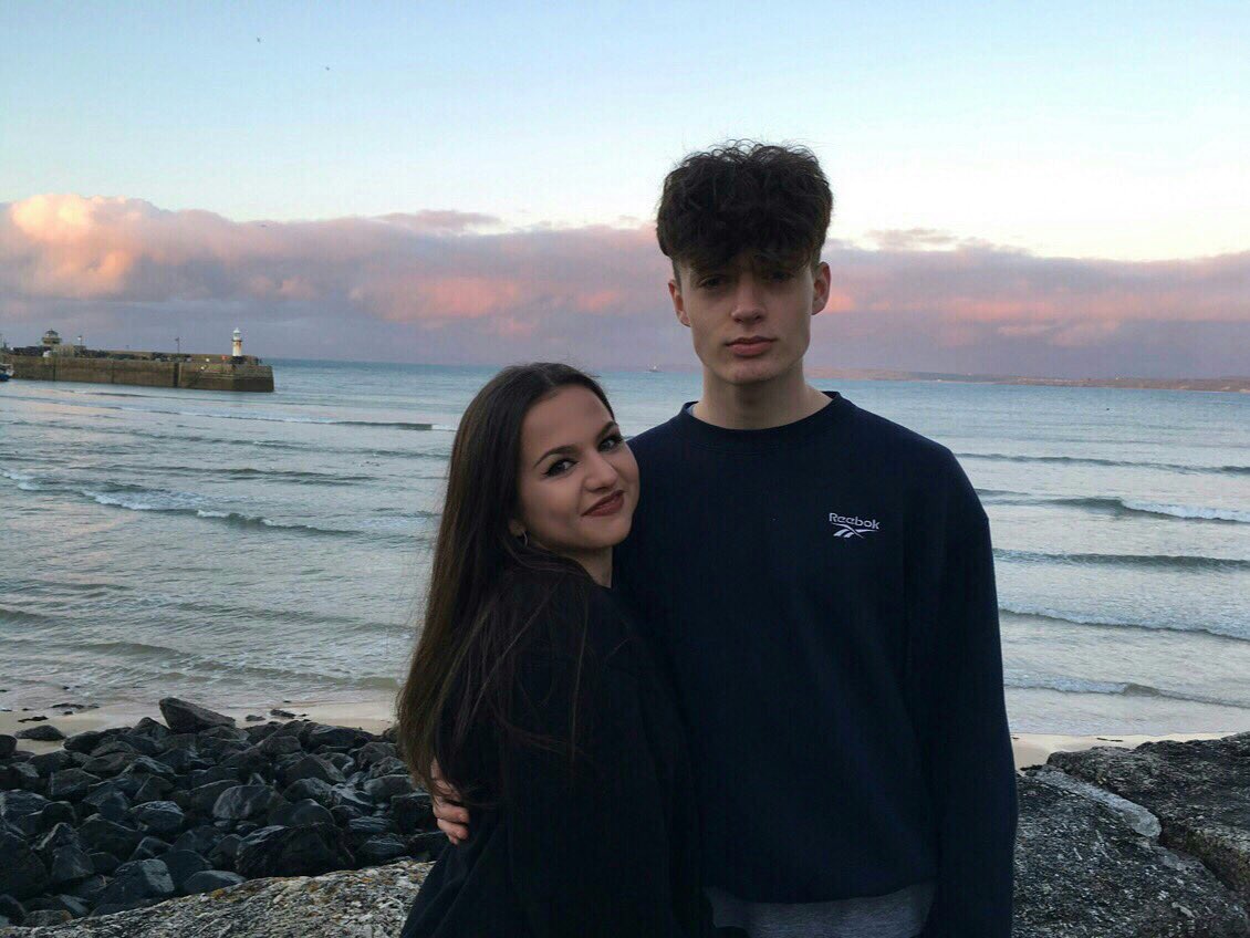imonicholasx's tweet photo. @oscar__thomas happy birthday u rat https://t.co/42SchUE25H