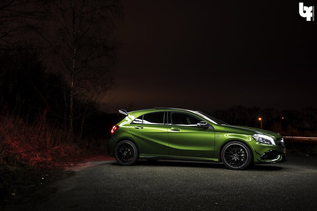 MercedesAMG's tweet photo. The rapture that conquers the still of the night. 
📷 @bas_fransen 
[Consumption 7-3-6.9l/100km|CO₂ 171-162g/km] https://t.co/pzcT5Xv6Ye