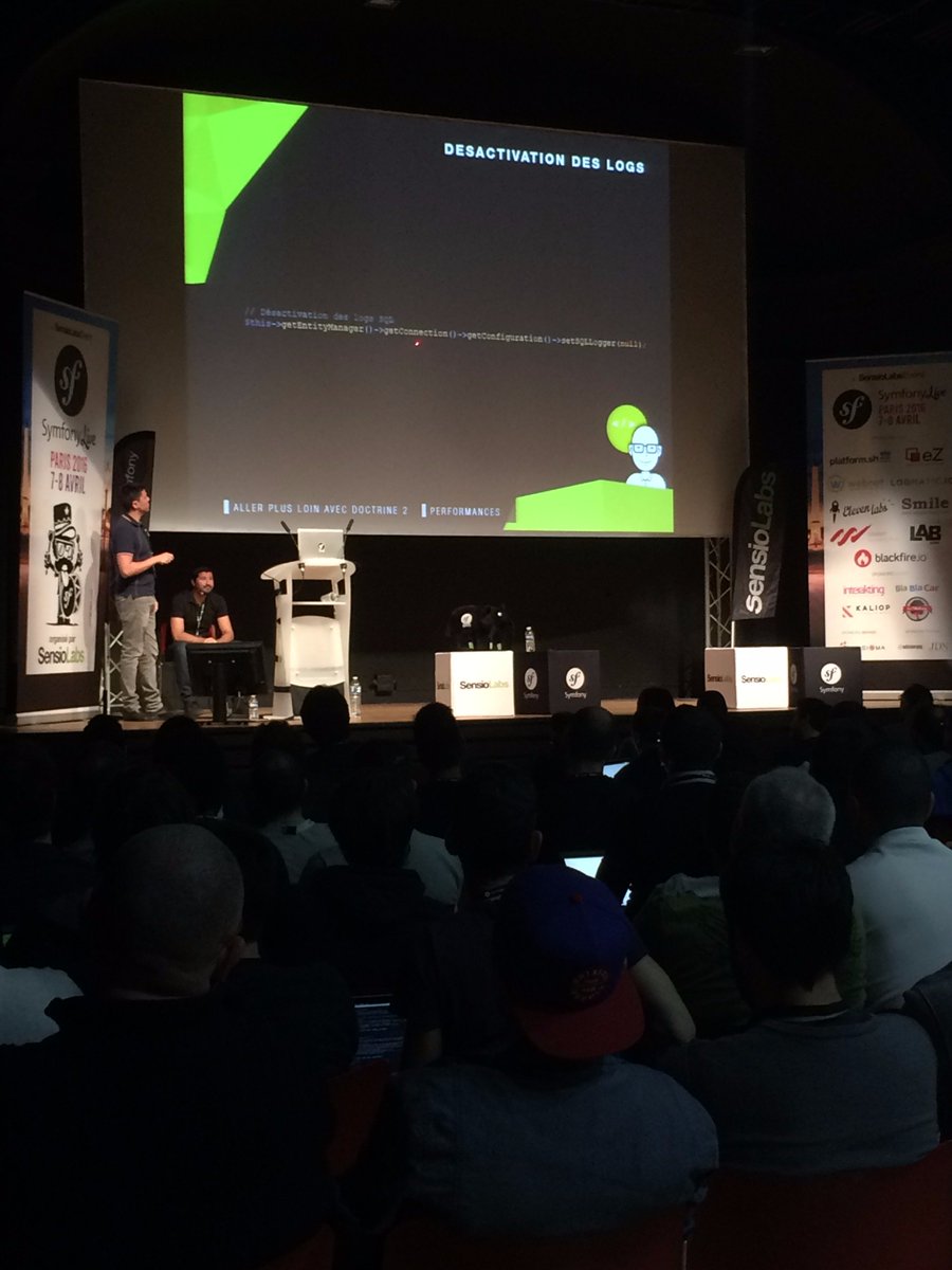 Webnet_France's tweet image. Trop fier de nos architectes techniques et de leur conférence ! #doctrine2 #Symfony_Live