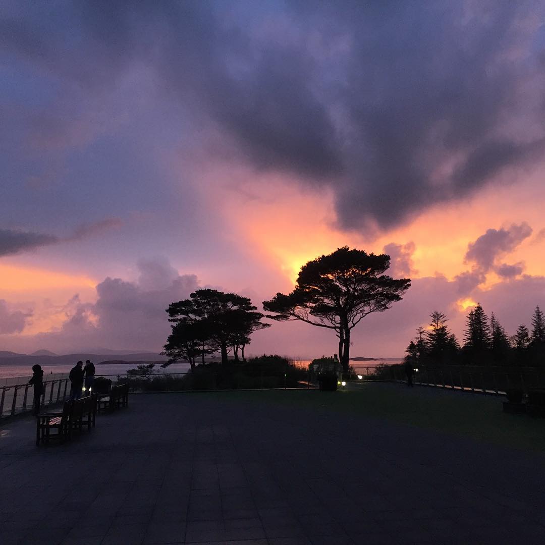 parknasilla's tweet image. Love this sunset pic taken by one of our guests!