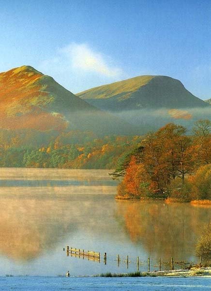 "Wordsworth’s poetry has seeped into the soil of the Lakes" bit.ly/1tH27F0 <a href="/Literarywalks/">Literary Walks</a>