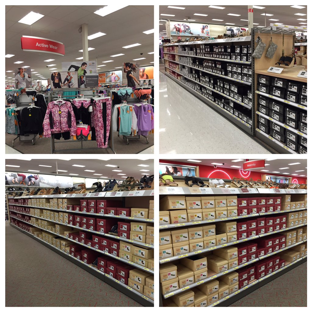 mbleakney56's tweet photo. #TGIF Come to #T2249 for your weekend style essentials! #workhardplayharder #targetstyle @Ecorreia80Erica @julesx521 https://t.co/yxPe9zY7cA