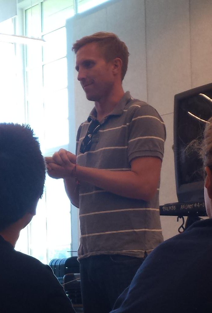 HannaFLOOrDIt's tweet photo. Deviously looking at the 5 days left til #SFNashville2016 like. . . #HansCountdown
🏤🎹🎻🎸🎶🎤🎺👢🌞🌆🏊🌻🐎👔🚌👙 https://t.co/9jPgvUdoq1